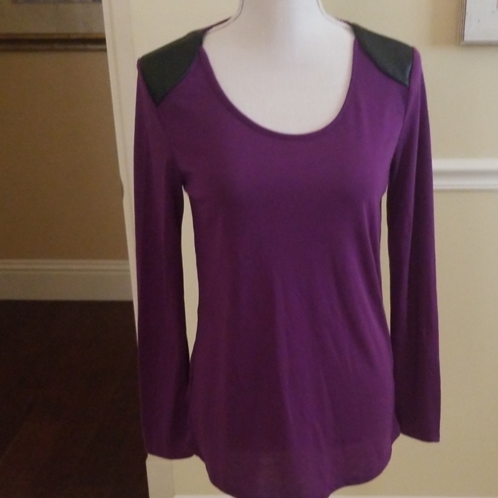 Long sleeve top